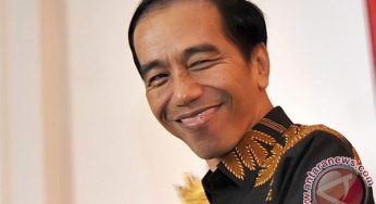 Jokowi Klarifikasi Peran Presiden dalam Kasus Tom Lembong