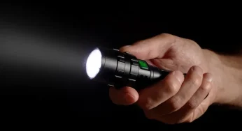 Baterai Sodium-Ion Kuatkan Senter Tahan Suhu Dingin Ekstrim