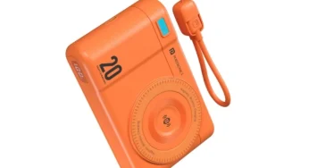 Power Bank 20.000mAh Portronics Tampil seperti Kamera Digital